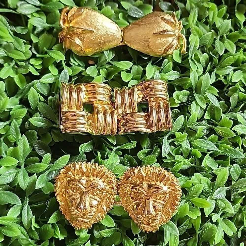 Vtg Gold Tone Lion Head, Strawberry, Square Knot Belt Buckle Lot